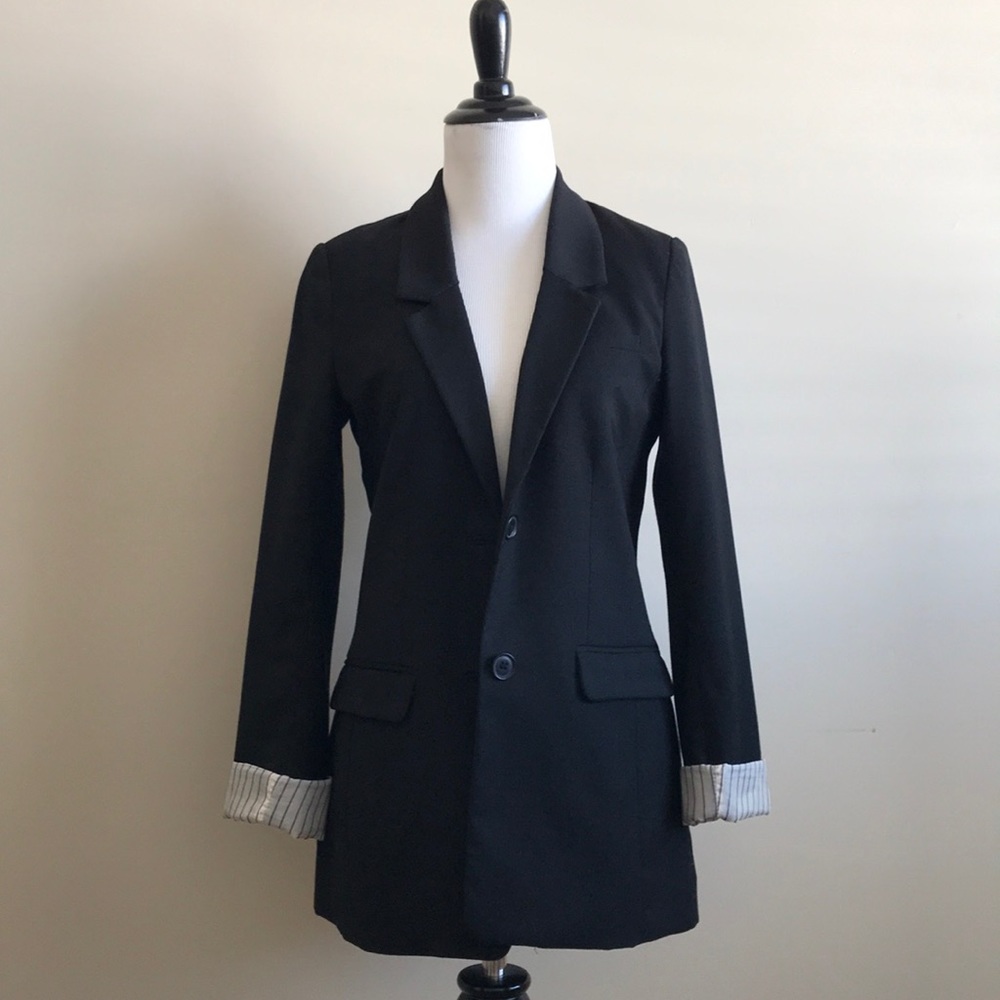 H&M Black Blazer